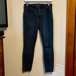 Old Navy - Distressed Rockstar Jeans - Women’s - Size 6